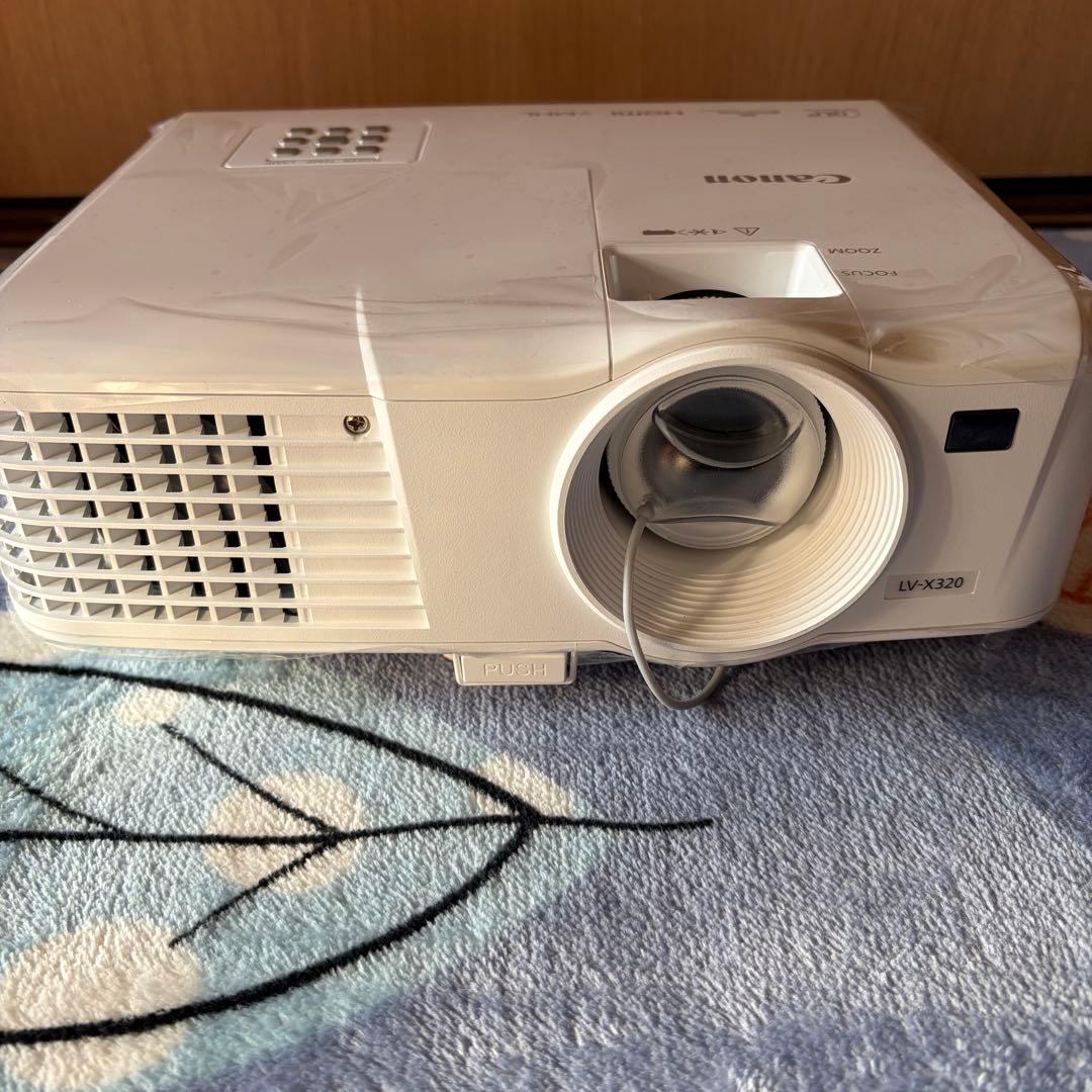 【未使用品】Canonビジネスプロジェクター/ポータブルモデルLV-X320