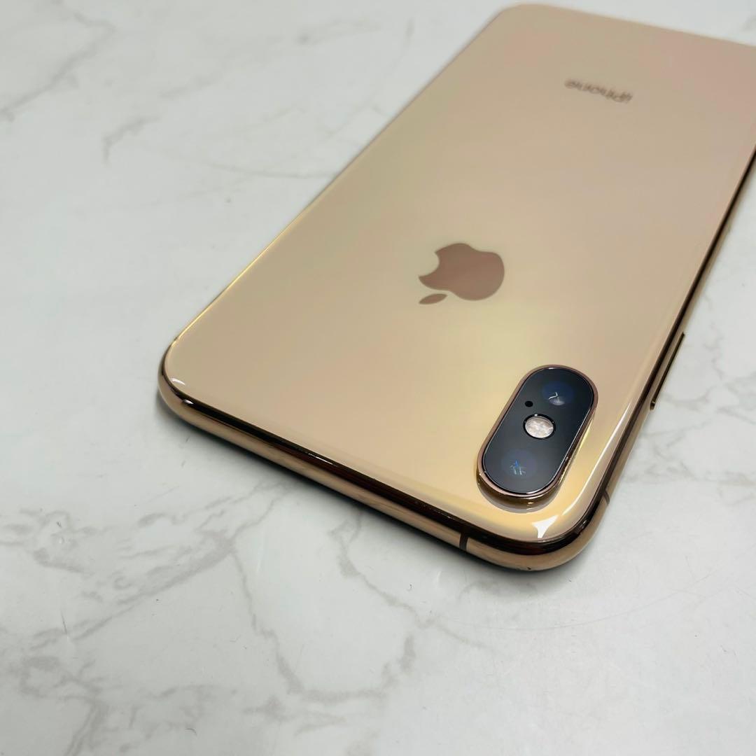 iPhoneXS 64GB MTAY2J/A SIMフリー docomo判定⭕️