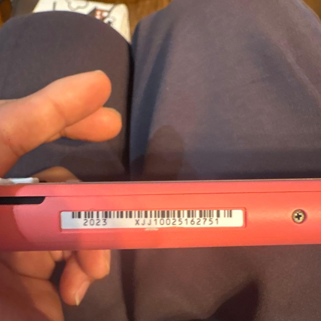 Nintendo Switch Lite コーラル 本体　ピンク　スイッチ