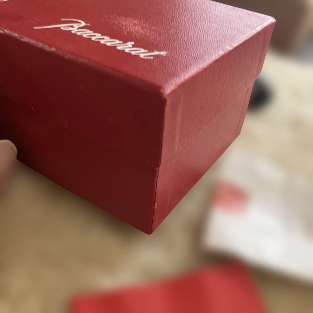 ＢＡＣCARAT 美しいレッドハ－トクリスタル　箱付き新品未使用品