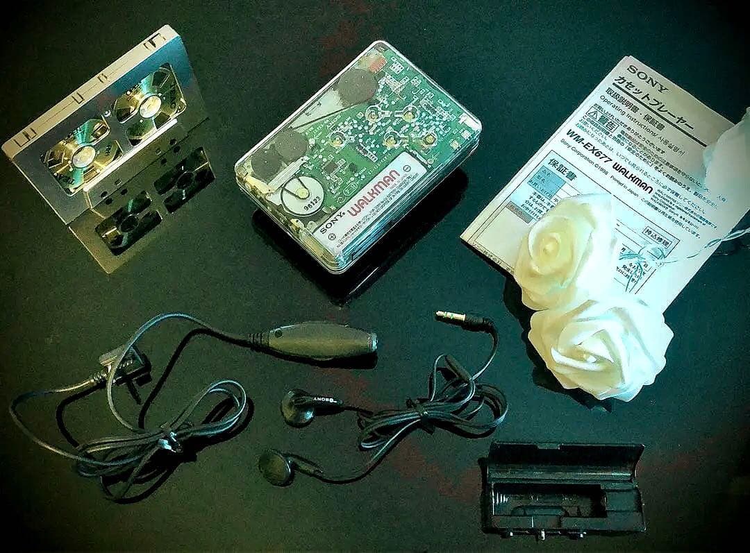 カセットウォークマンSONY WM-EX677透明カバー「整備済み、完動超美品」