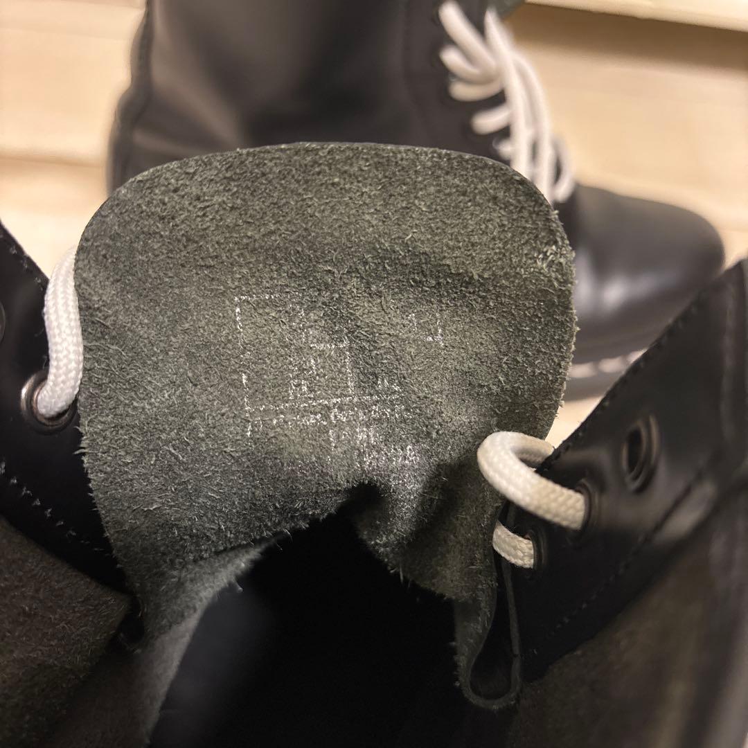 ドクターマーチン　8ホール　UK6