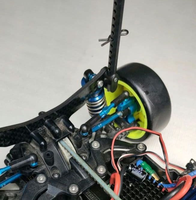 タミヤ ベルトドライブ4WD　TA05 シャーシ　メカ一式オープションパーツ付