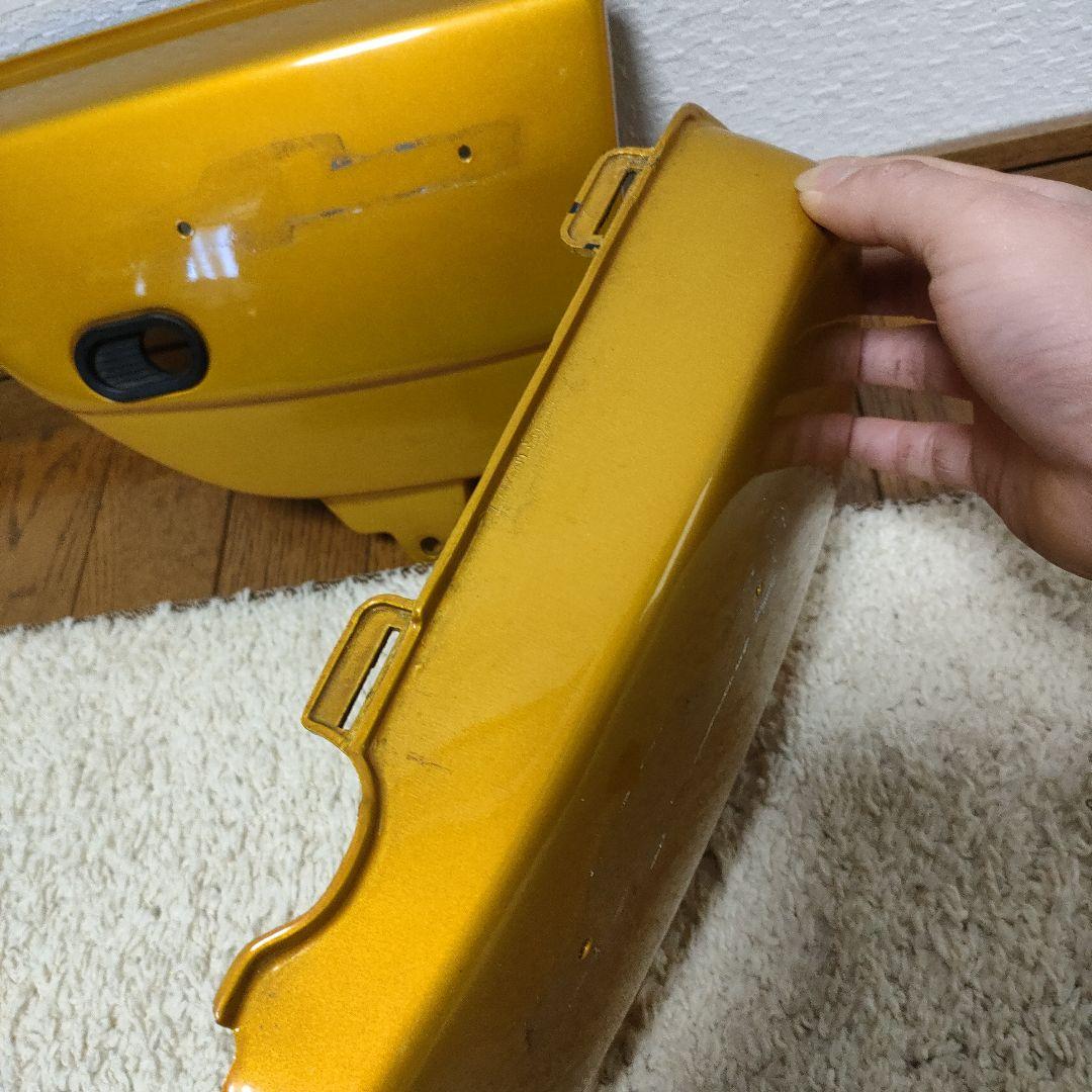 GT380後期型純正サイドカバー☆送料込み☆