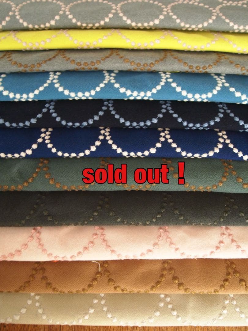 ミナペルホネン ハンドメイド アッシュ スクエア スツール タンバリン 生地