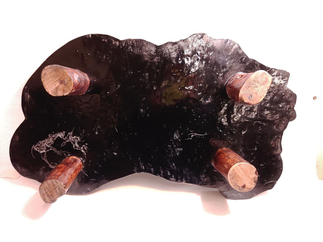 一枚板テーブル　木のこぶ　書道　華道