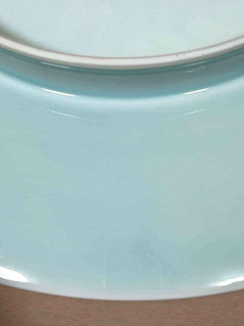 塚本快示　青白磁　菊彫高台皿　人間国宝　大皿　陶器　美術　芸術　直径39センチ