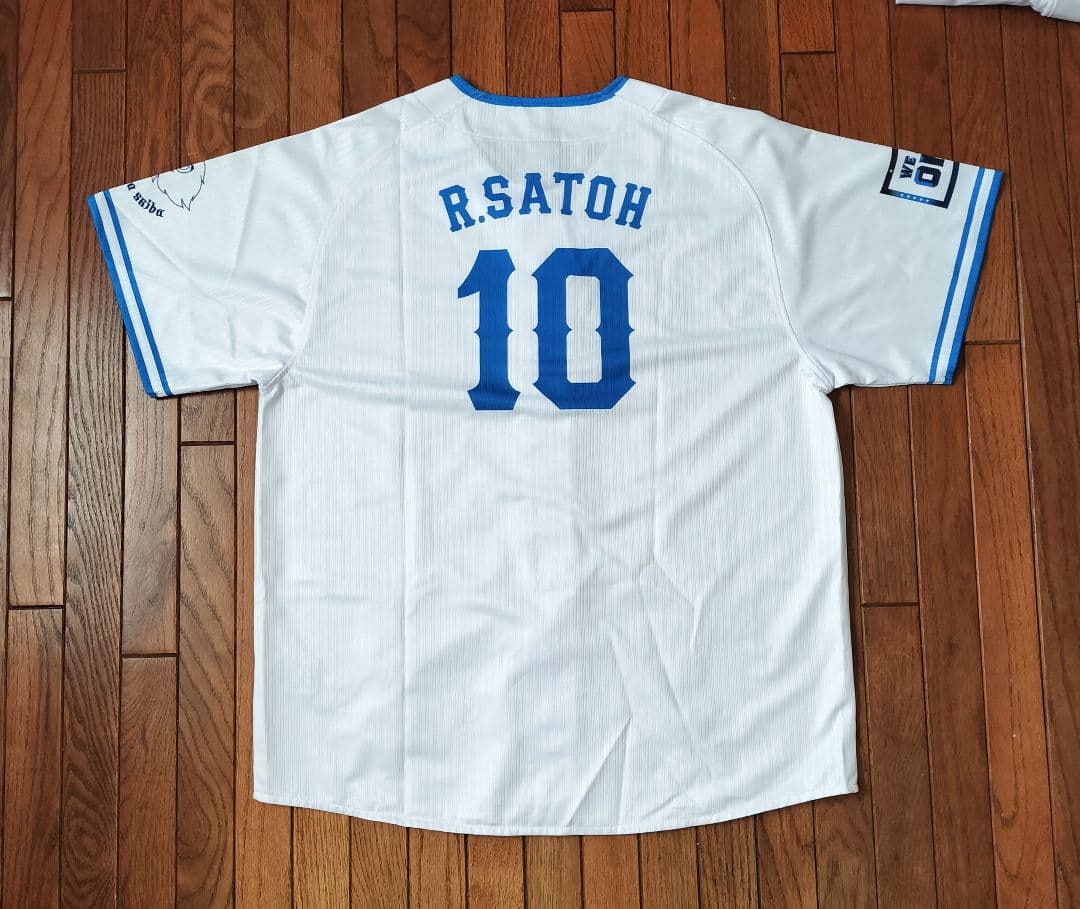 埼玉西武ライオンズ グッズ、ユニフォームセット