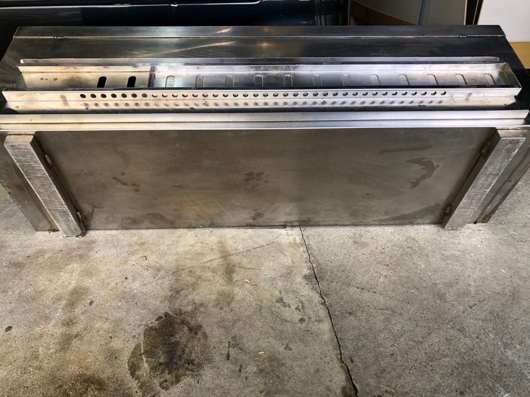 業務用　木炭コンロ　炭火コンロ　耐火レンガ