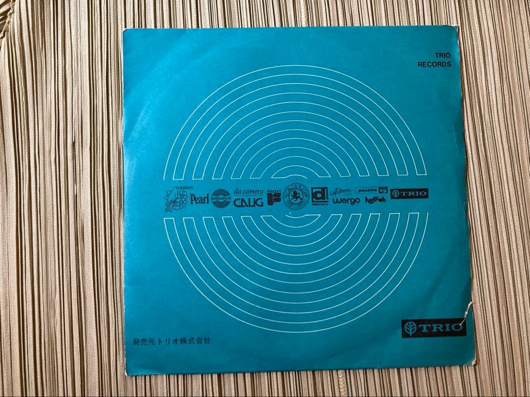 吉田美奈子デビューシングル「ねこ/扉の冬」オリジナルプロモ白ラベル希少・入手困難