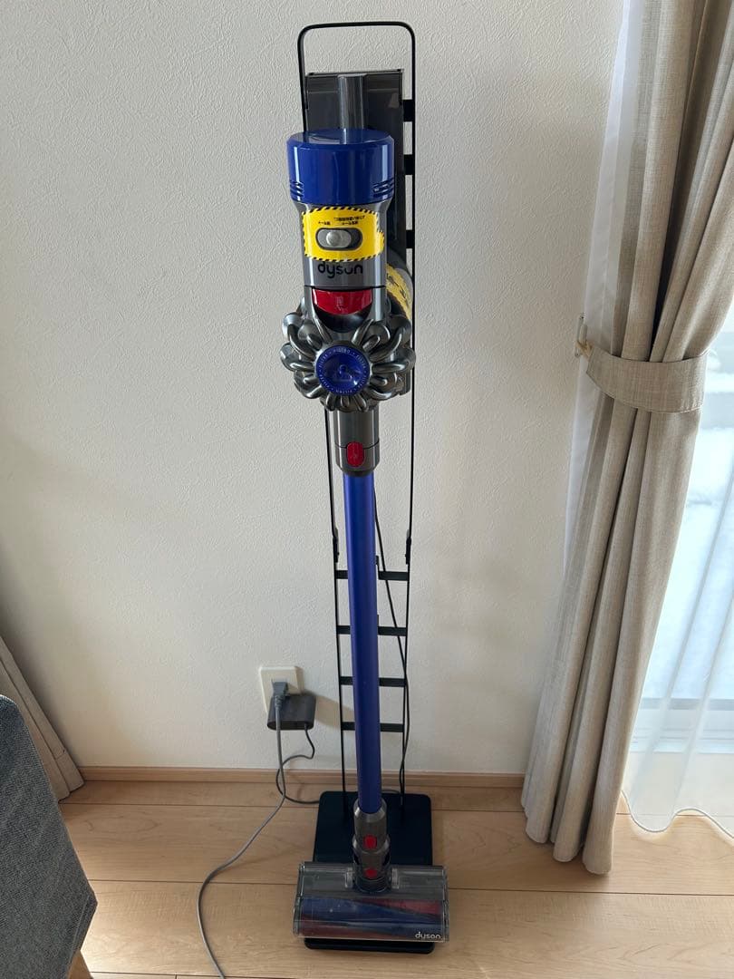 ダイソンfluffy v7 ダイソンスタンド付き