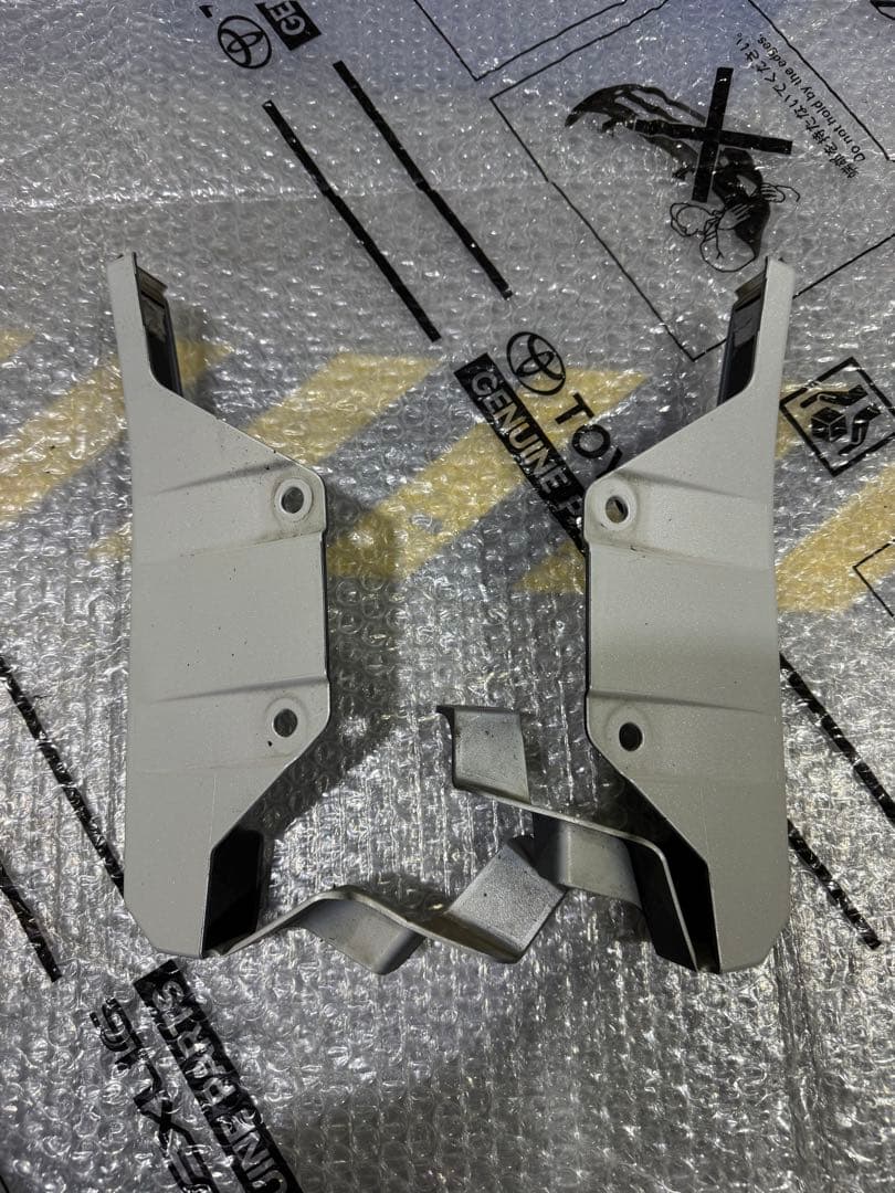 ゆ　40アルファード　モデリスタサイドエアロセット