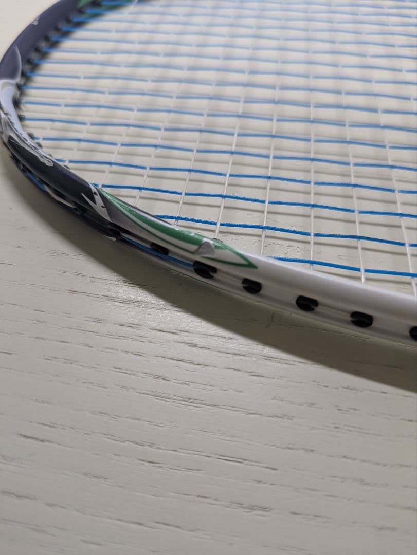 Victor AuraSpeed HS バドミントンラケット