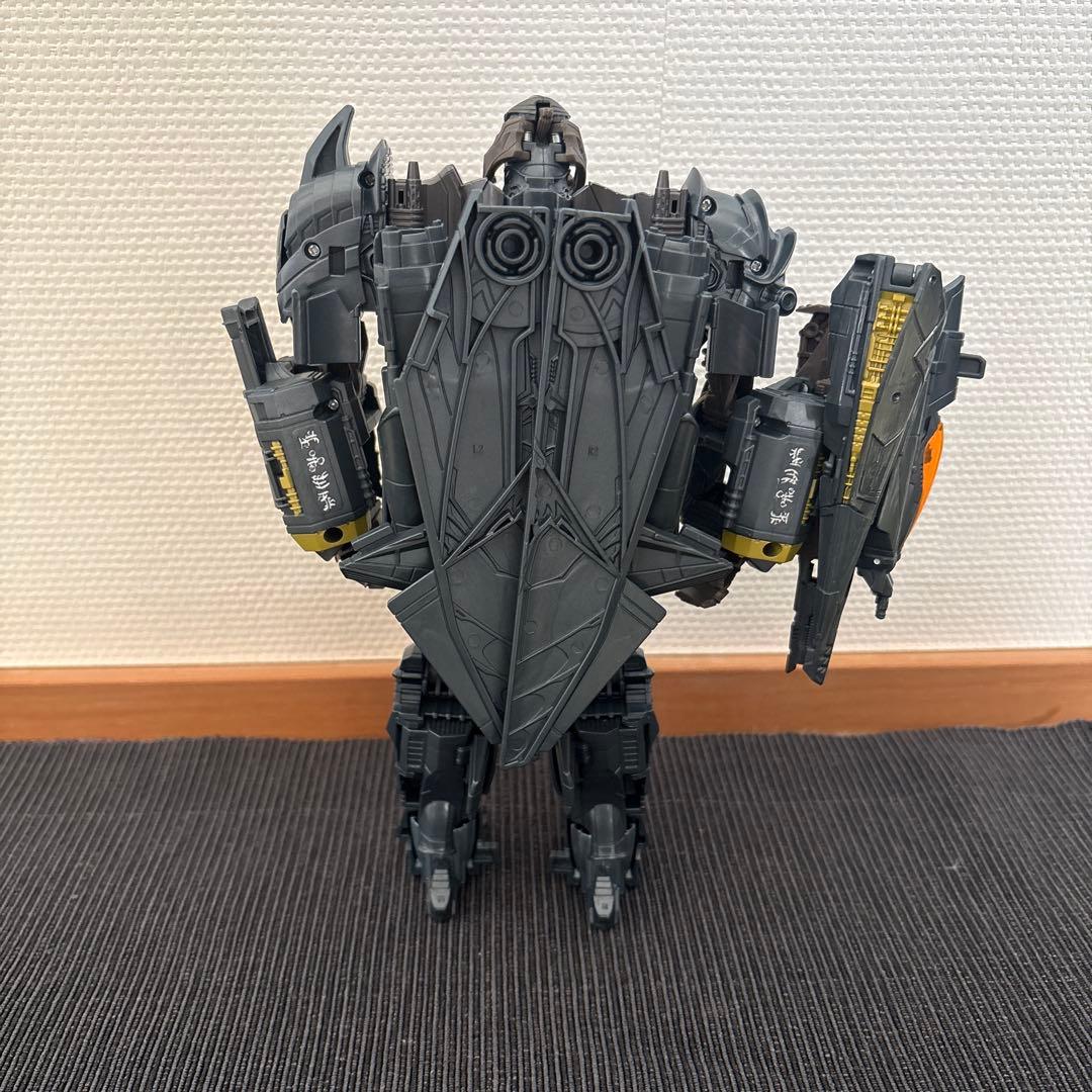 箱無し トランスフォーマー メガトロン フィギュア