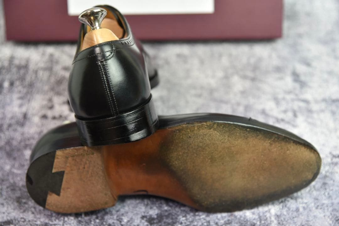 付属品完備　ジョンロブ　ネイダー　5.5EE　ブラック　8695ラスト