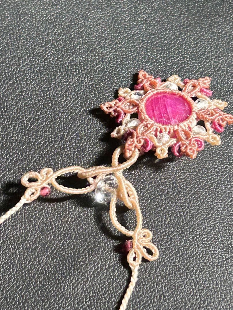 ルビーと水晶のマクラメネックレス/ラブラドライトと水晶のマクラメネックレス