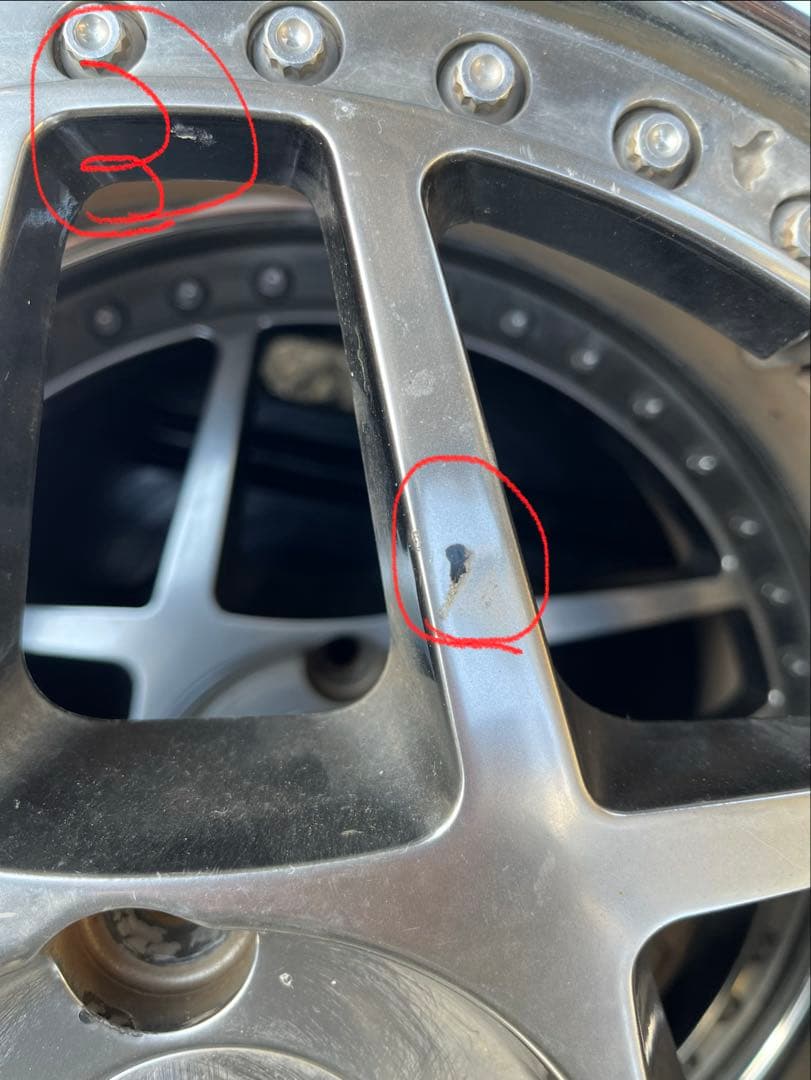 レオンハルト16インチ　initialy