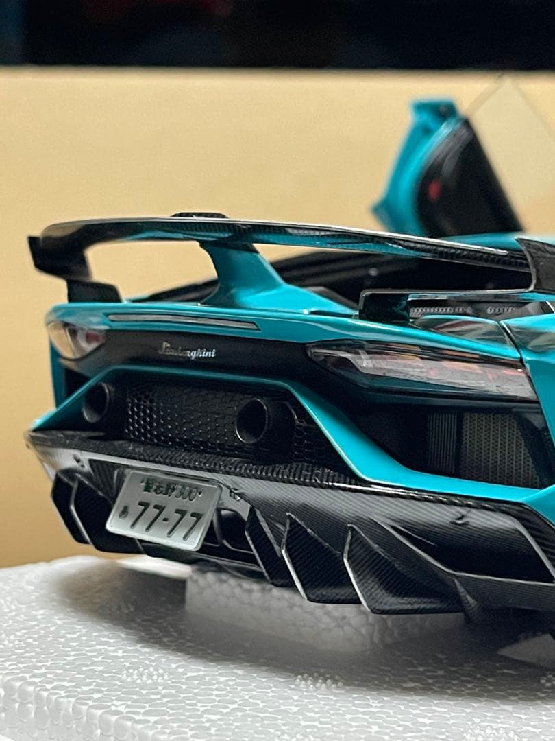 Autoart Lamborghini Aventador SVJ 水色