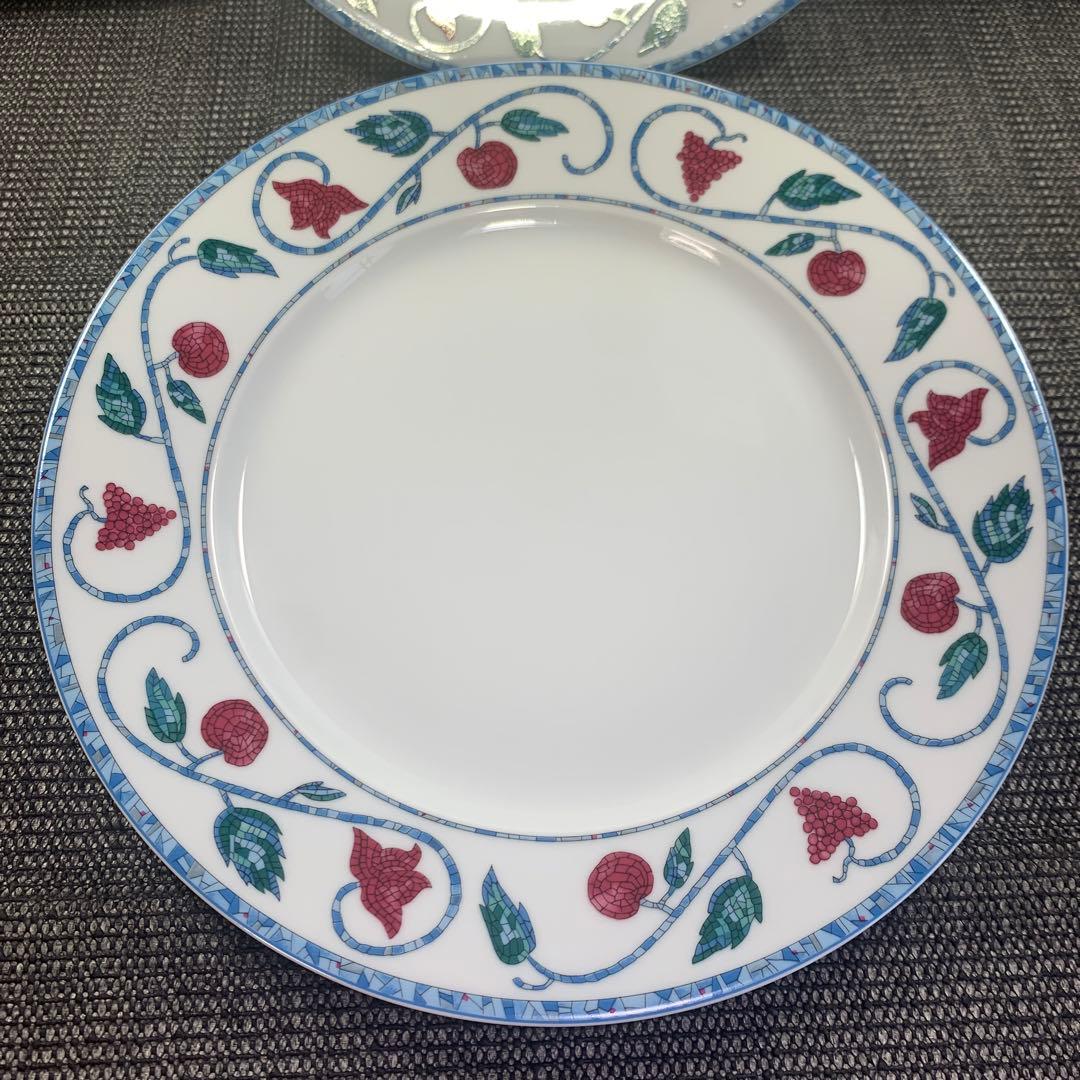 ①　アビランド　シャブリ　スープ　パン　ディナー　プレート　皿　パスタ　シチュー