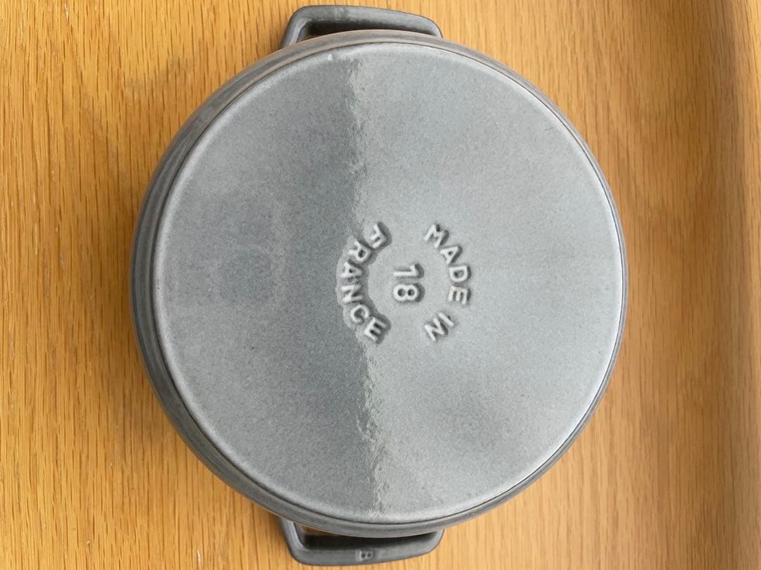 STAUB 鍋 ココット ラウンド グレー 18センチ 正規品