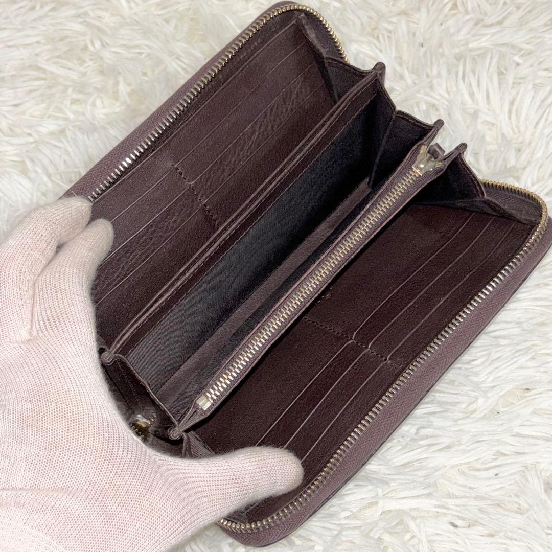 GUCCI 長財布 ラウンドファスナー シマ マイクロシマ　インターロッキング