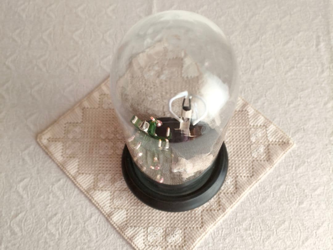 * vintage ✵ ガラスドーム オールドツリーと羊さん