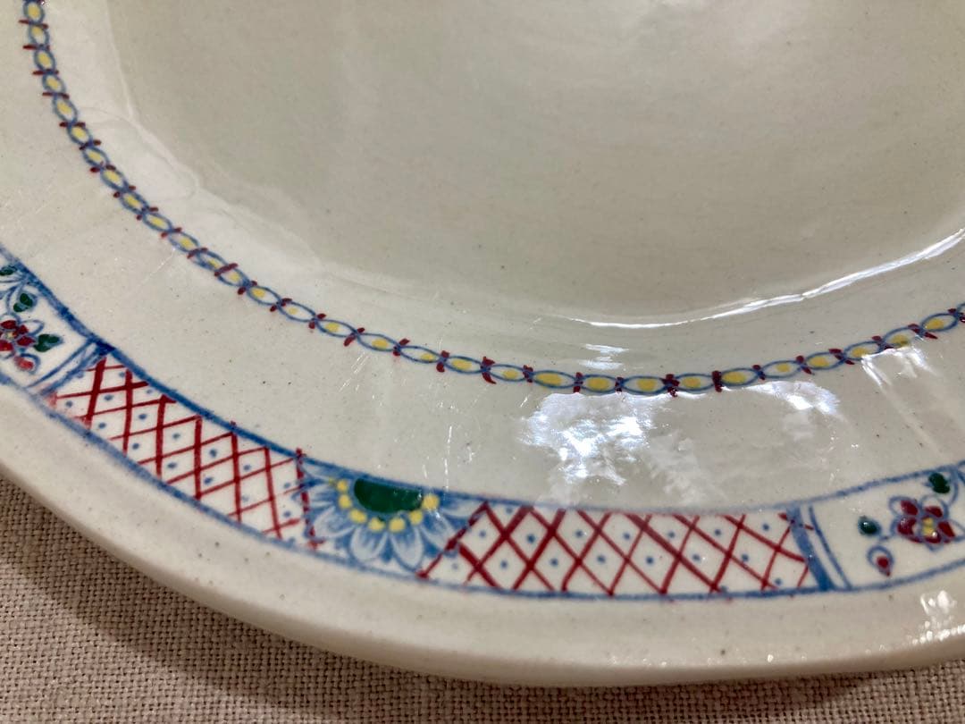 GIENジアン　花柄装飾の陶磁器皿 2枚セット　フランスアンティーク