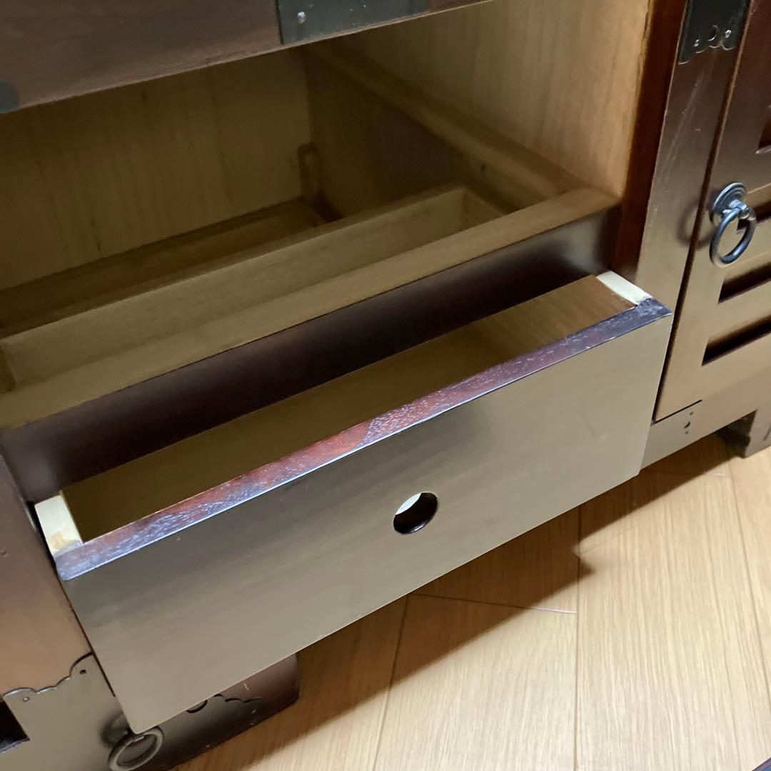 車ダンス　収納家具　龍　からくり箪笥　引出し