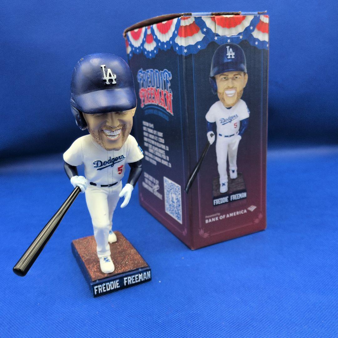 ジ*ー様 【スタジアム配布】フレディー・フリーマン ボブルヘッド ドジャース