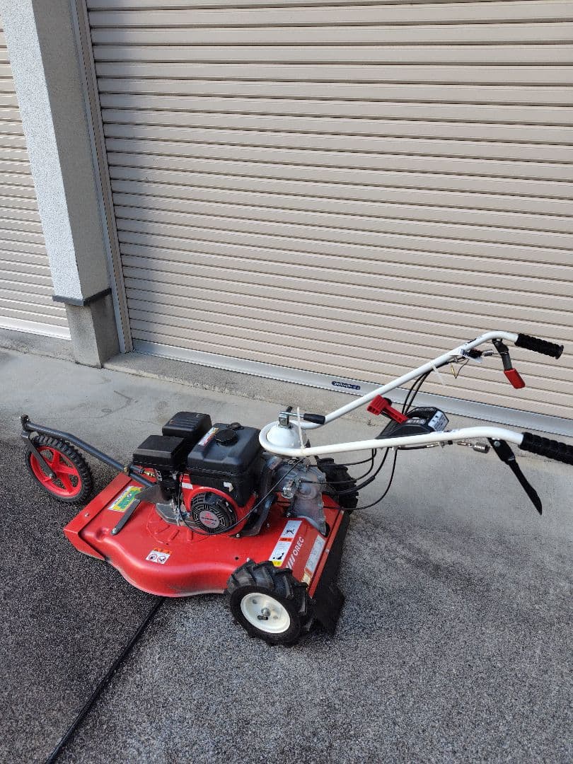 オーレック　自走式草刈機　SH51