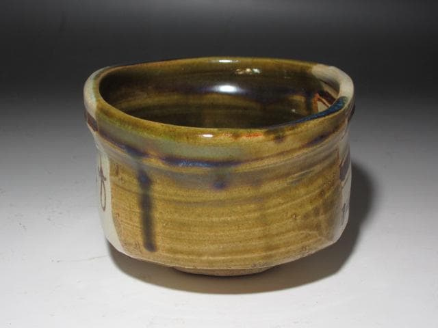 ☆　加藤卓男　織部茶碗　味わい深い一品です☆y292