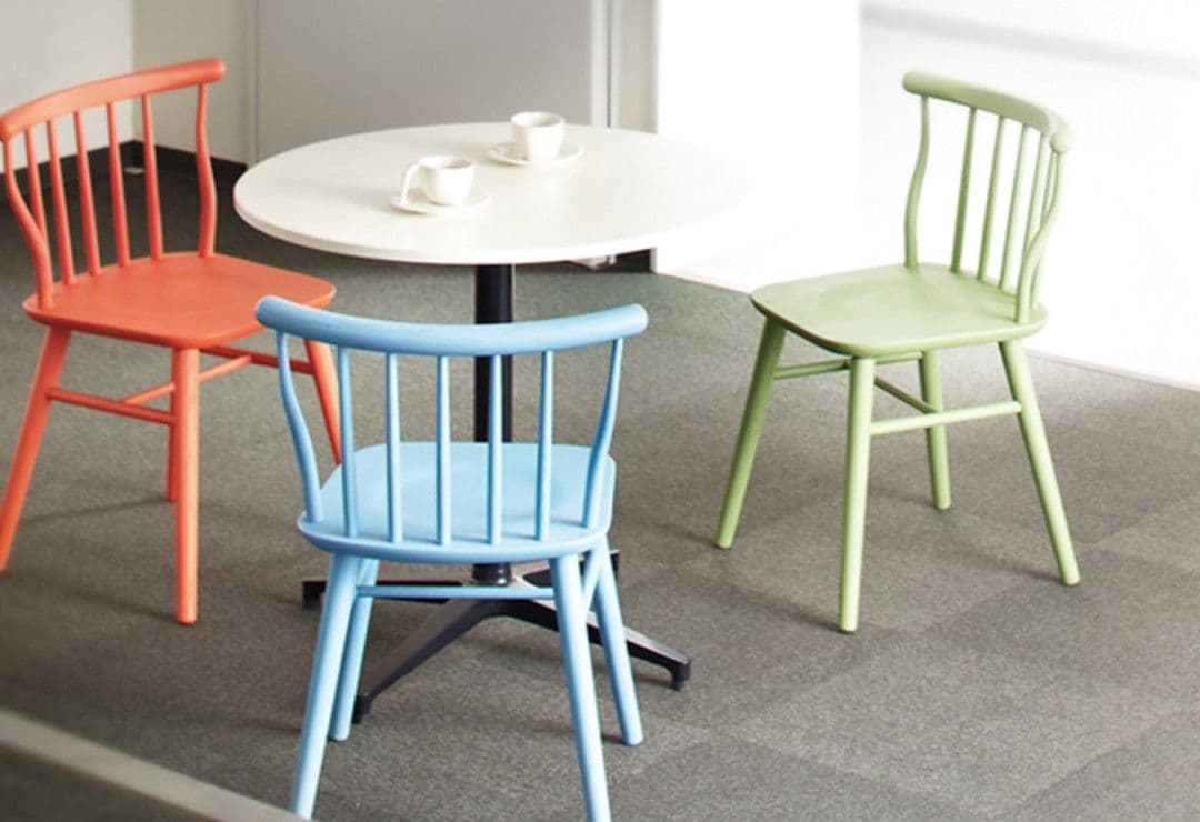 ダイニングチェア　FLYMEe BASIC　革製クッション付き