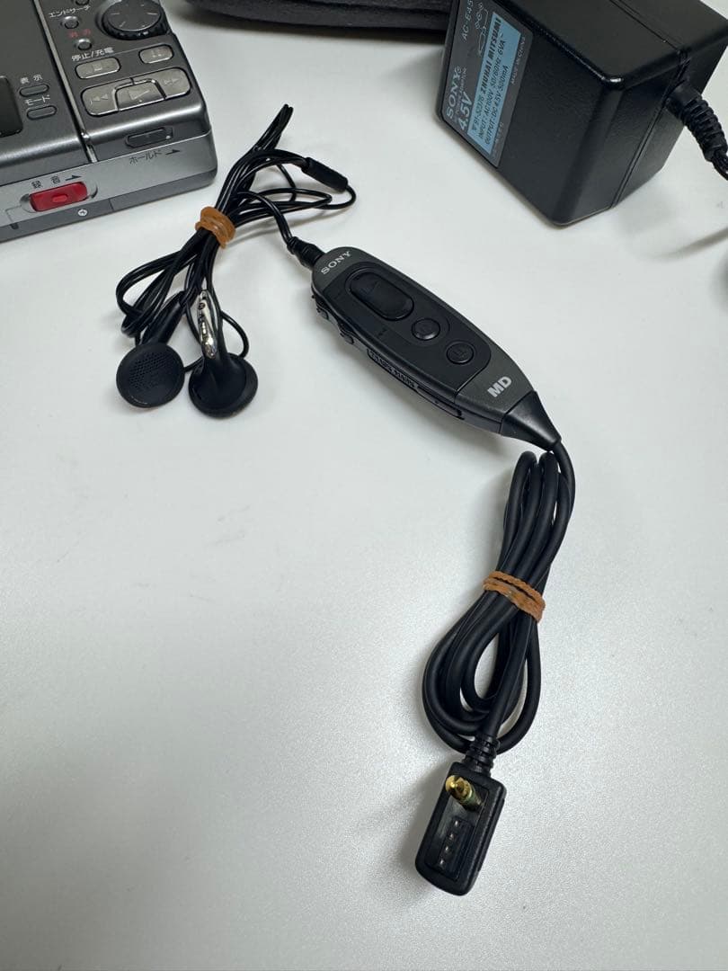 SONY ポータブルMDプレーヤー MZ-R3