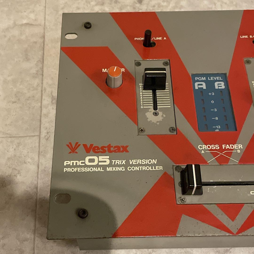 専用　Vestax pmc05 TRIXトリックス DJミキサー 通電確認⭕️
