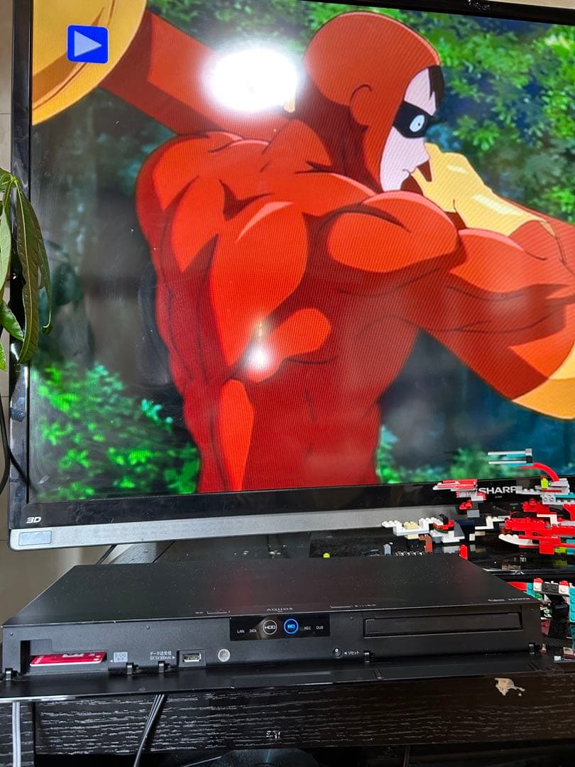 シャープ　AQUOS　ブルーレイレコーダー　BD-NT1000　３番組同時録画