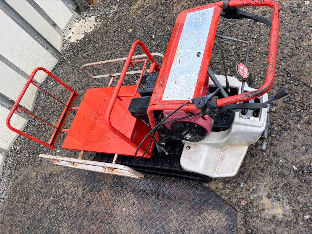 筑水キャニコム 小型クローラ運搬車 BP30 最大積載量180㎏ 手動ダンプ