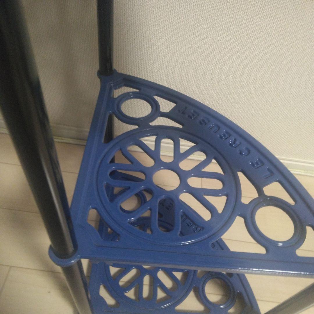 77000円の品　廃盤品　ル・クルーゼポットスタンド ブルー