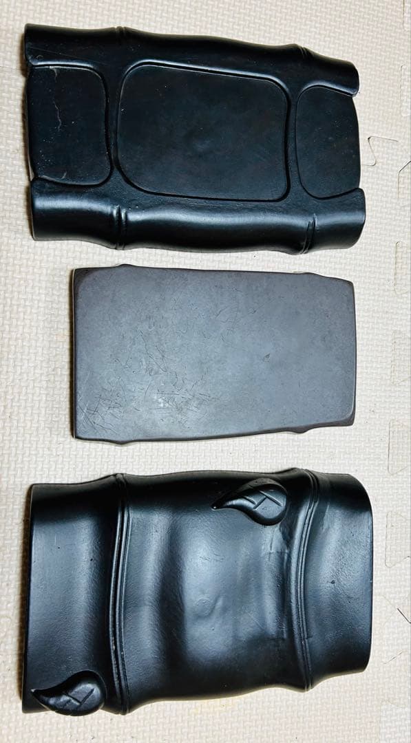 『旧蔵漢詩紋松花硯』は中国十大名硯の一つである松花硯 乾龍六年　在銘