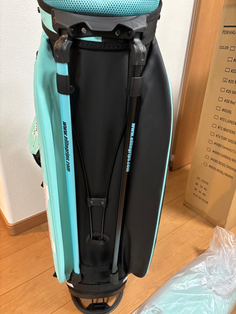 超美★限定レアカラーBLUE/BLACK elite grips キャディバック