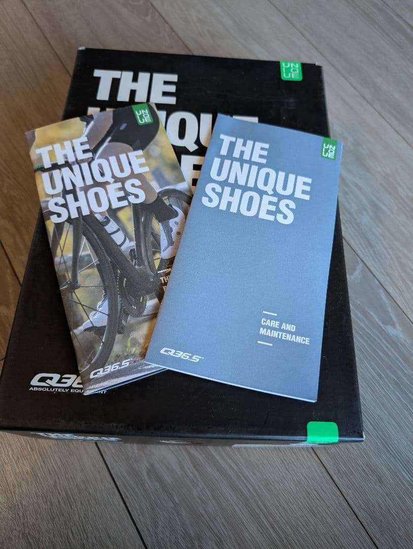 Q36.5 Unique Adventure Shoes ブラック 27.7cm