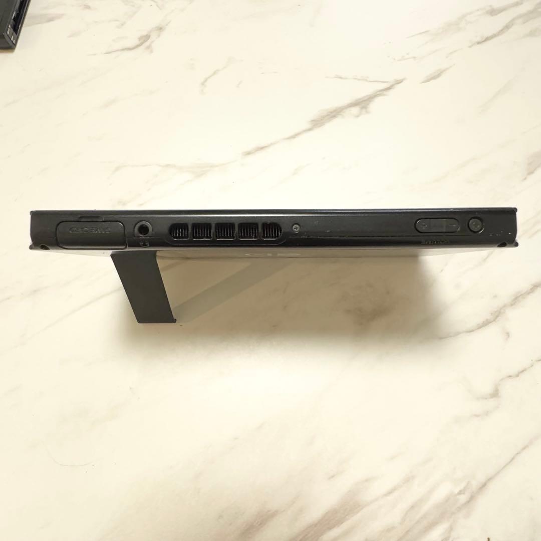 2017年度　Nintendo Switch ニンテンドー　スイッチ　本体のみ