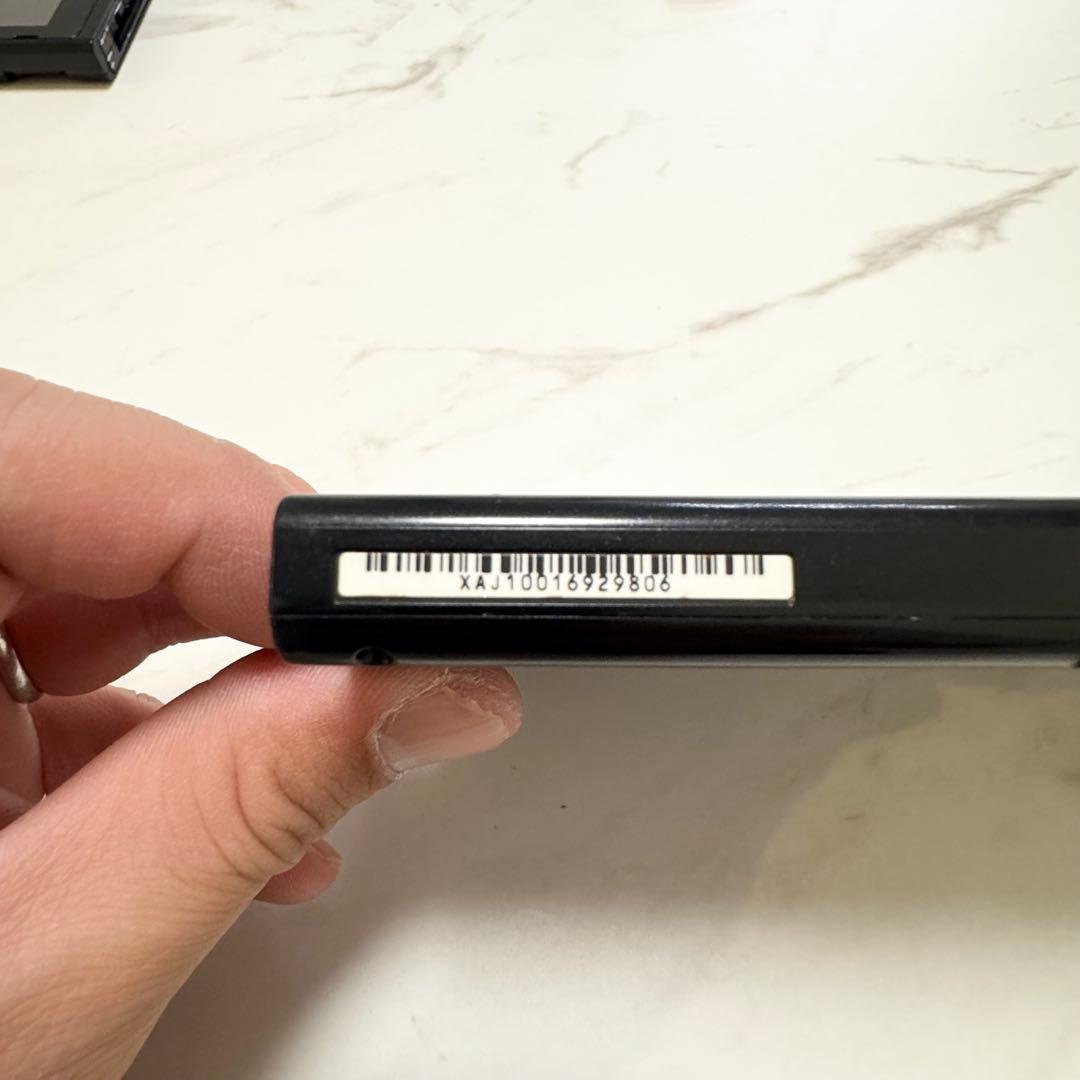 2017年度　Nintendo Switch ニンテンドー　スイッチ　本体のみ