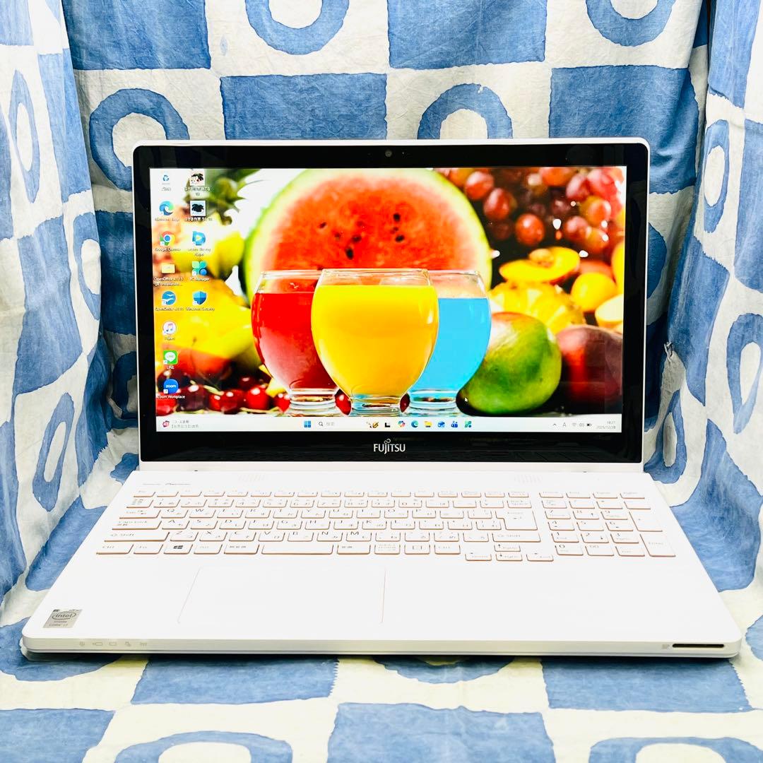 爆速SSD480GB☆i7☆人気白ノートパソコン♪ブルーレイ&カメラ！Win11