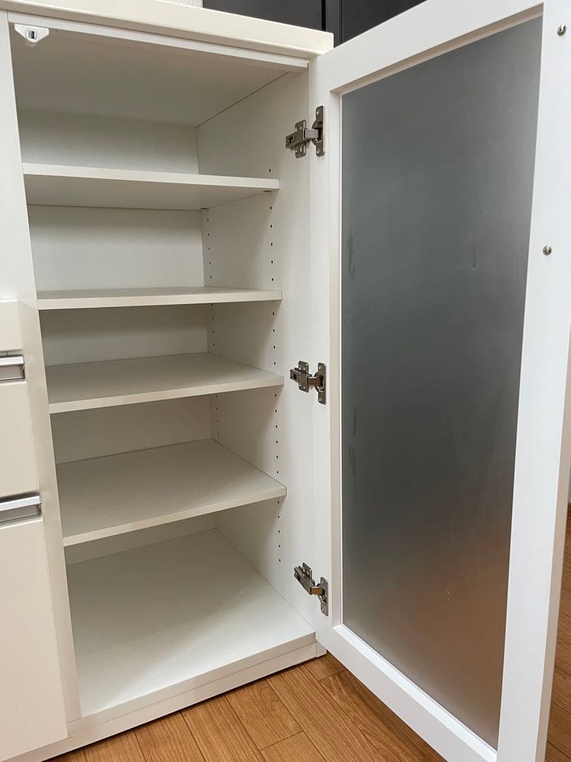 【4/26までの出品】ニトリ　レンジボード　食器棚　カップボード