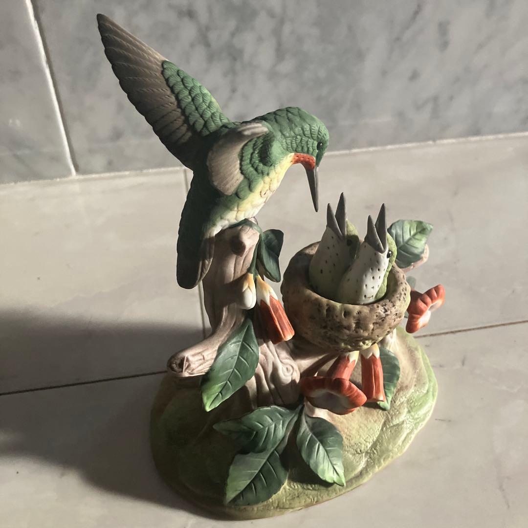 アメリカ90年代名門Andrea社　美しい色彩のハチドリ陶器オブジェ