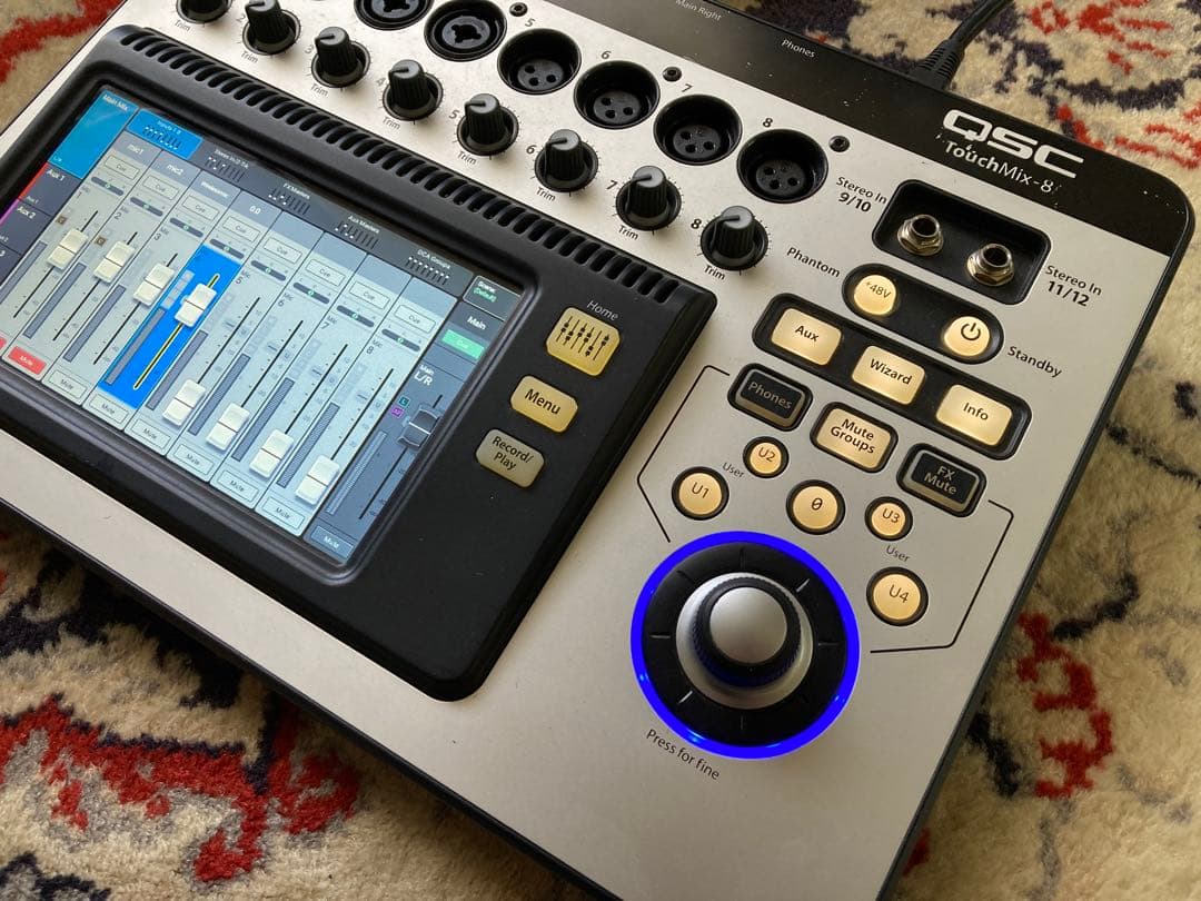 QSC touchmix-8 デジタルミキサー　中古　ケース付き