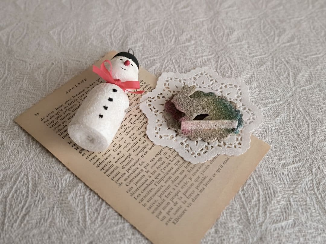 * vintage ornament SET ୨୧ 可愛い雪だるまさん ＆ ウサ