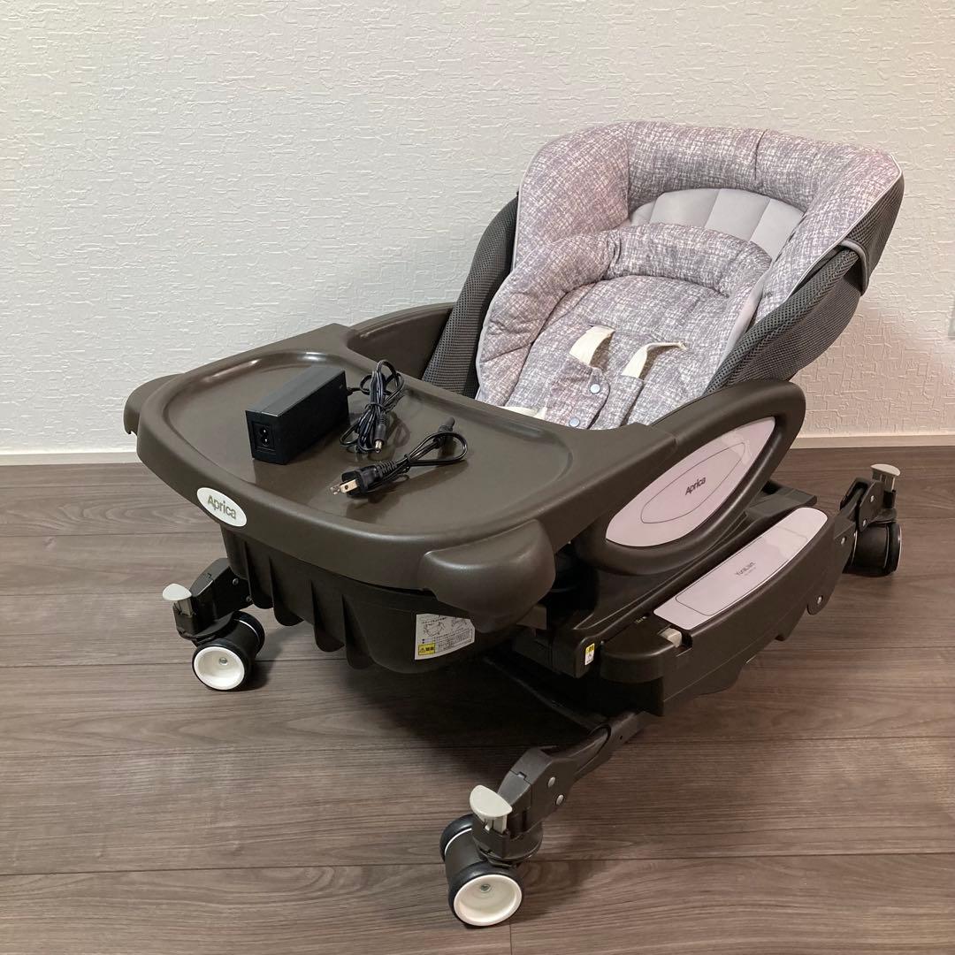 Kensuke Yamashita様希望価格美品 Aprica アップリカ ユラ