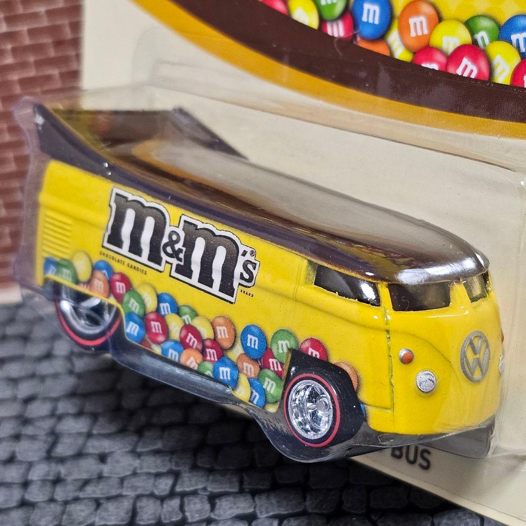希少！ホットウィール　m&m's　フォルクスワーゲン　ドラッグバス