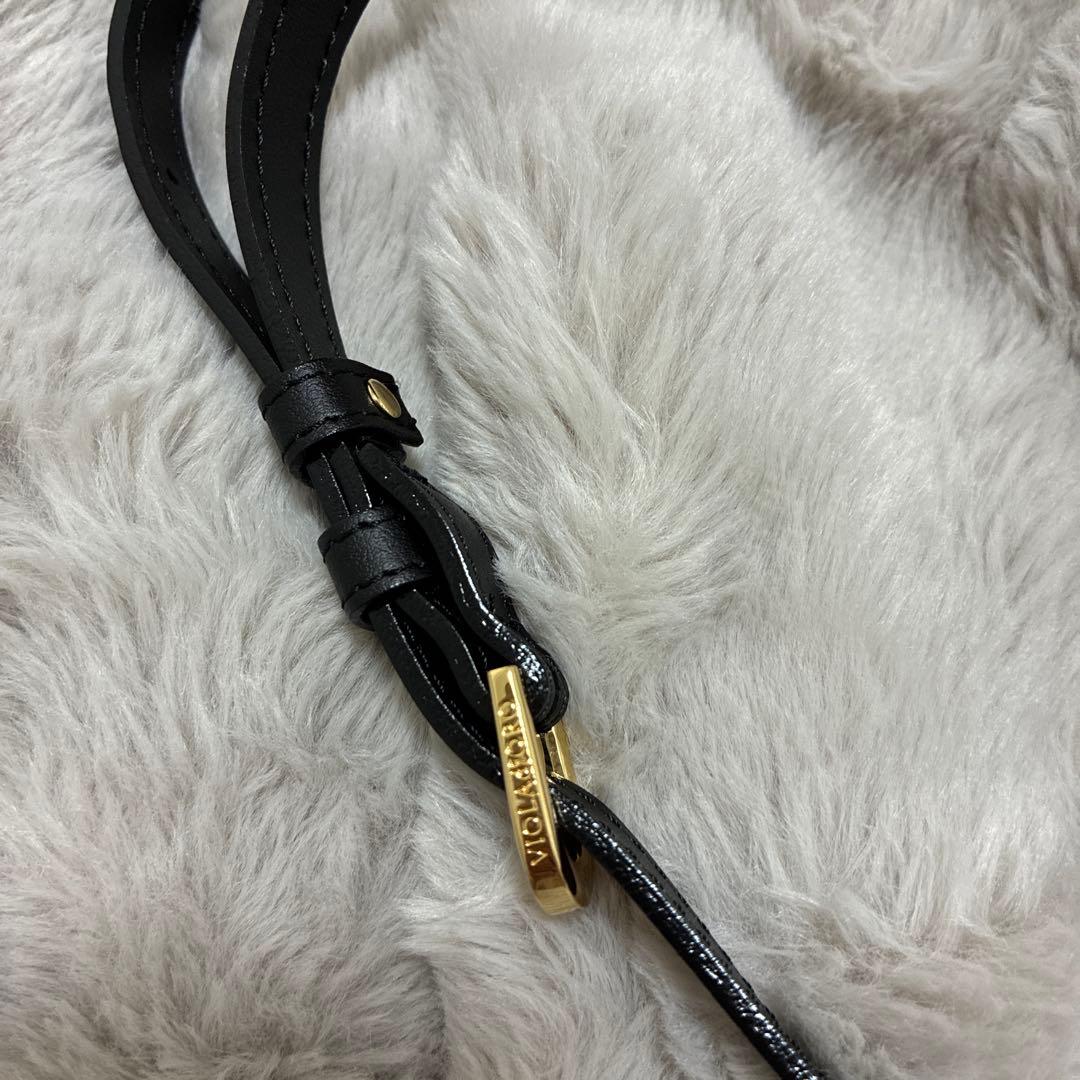 ヴィオラドーロ　ハンドバッグ